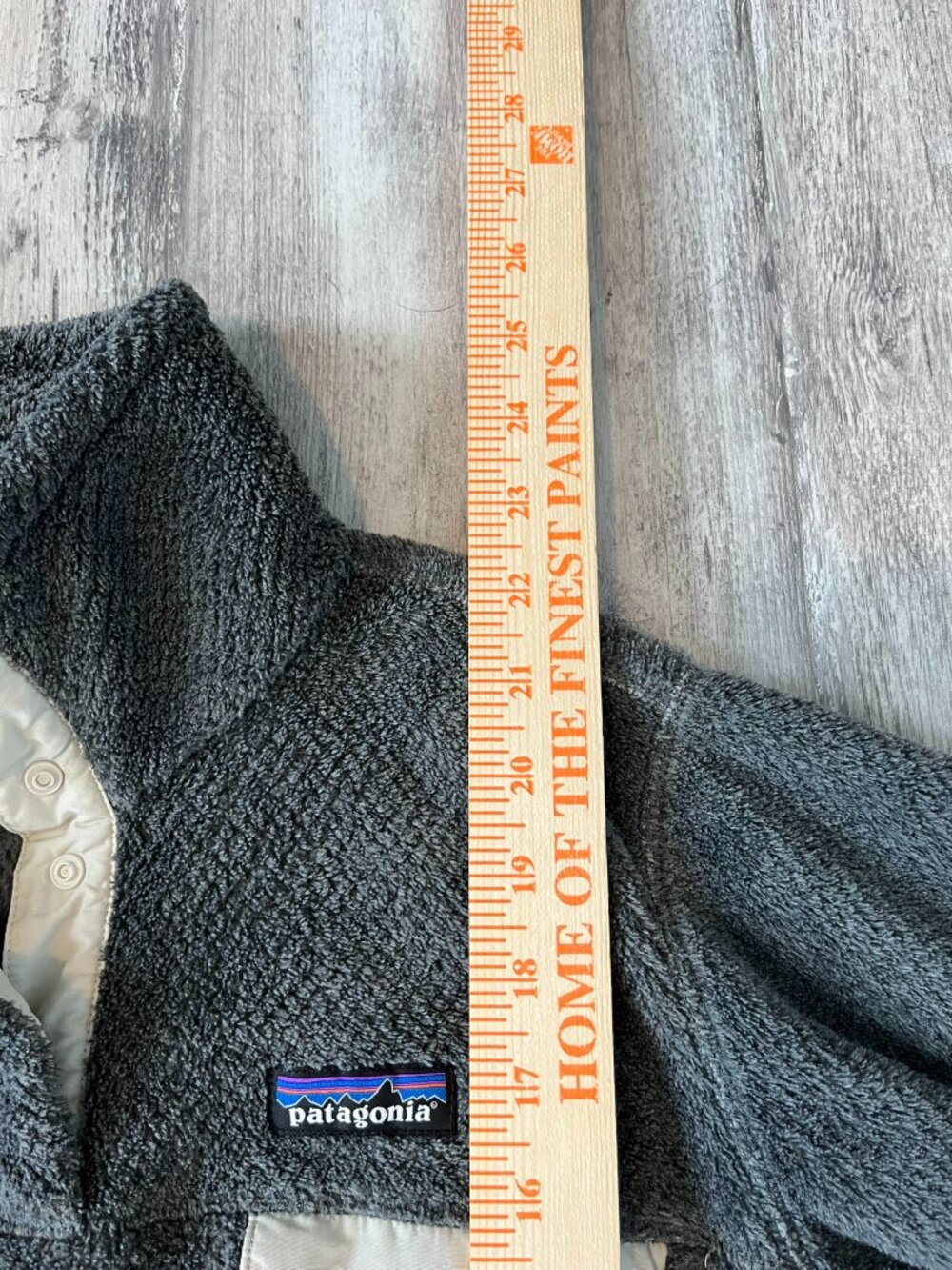 Patagonia Re-Tool Snap-T Fleece Pullover, Feather Grey/Ivory, W's Small - Picture 11 of 11